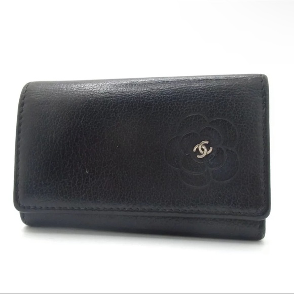 CHANEL Accessories - AUTH CHANEL Camellia Key Holder Case Black